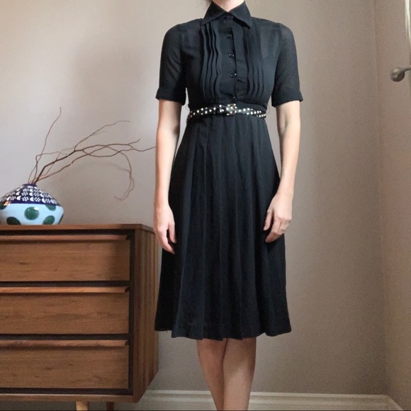 Vintage Dresses & Skirts - Vintage Pointed Collar Black Pleated Dress Size SM